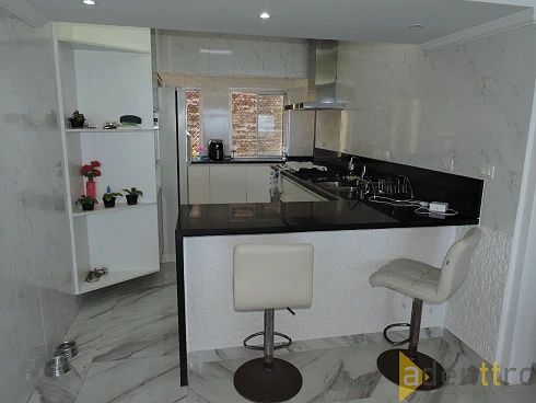 Pitangueiras, Morro do Maluf, Vista Mar Espetacular, Apartamento de 130M2 com 3 Dormitórios sendo 2 Suítes - Foto 16