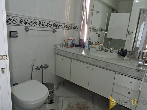 Pitangueiras, Morro do Maluf, Vista Mar Espetacular, Apartamento de 130M2 com 3 Dormitórios sendo 2 Suítes - Foto 33