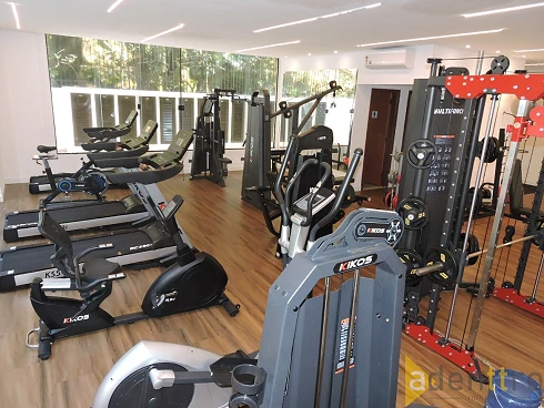 Apartamento Praia do Tombo com 215m², 3 Dormitórios, 2 Suítes, 2 Vagas Demarcadas, Piscina, Portaria 24h, Academia, Sauna, Churrasqueira e M - Foto 32