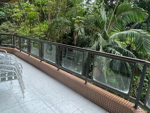 Apartamento Praia do Tombo com 215m², 3 Dormitórios, 2 Suítes, 2 Vagas Demarcadas, Piscina, Portaria 24h, Academia, Sauna, Churrasqueira e M - Foto 8