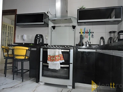Excelente Apartamento, 214m² com 4 Suítes - Praia do Tombo e Poucos Metros da Praia de Astúrias - Guarujá - Foto 28