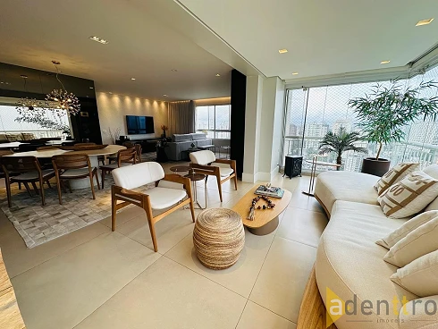 Impecável Apartamento 260m², 4 Dormitórios, sendo 3 Suítes, Varanda com Churrasqueira e Lazer Completo - Apartamento em Vila Andrade, São Paulo