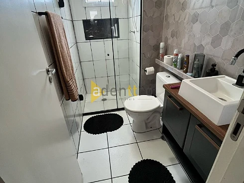 Excelente Oportunidade - Apartamento de 52m² com 2 Dormitórios, Sala, Cozinha, Lavanderia, Varanda e 1 Vaga - Joquey Club São Vicente - Foto 9