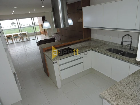 Apartamento 4 Quartos 170m² Piscina no Ocean Front - Enseada - Foto 8