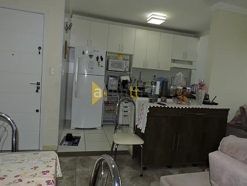 Apartamento Residencial Porto Seguro com 2 Dormitórios/1 Suíte e Varanda com Churrasqueira - Apartamento em Jardim Caiahu, Mongaguá - Foto 5