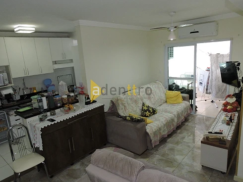 Apartamento Residencial Porto Seguro com 2 Quartos/1 Suíte, Varanda com Churrasqueira - Foto 7