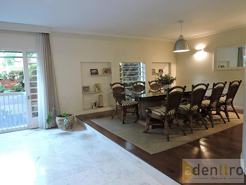 Casa 330m² 4 Quartos sendo 2 Suítes 4 Vagas Quintal e Piscina - Caxingui - Foto 10