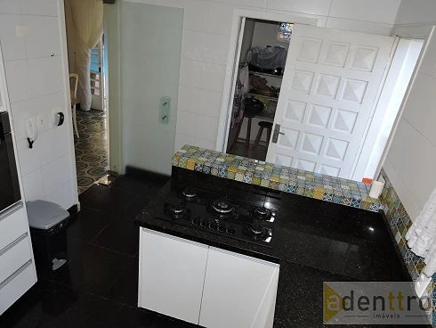 Casa 330m² 4 Quartos sendo 2 Suítes 4 Vagas Quintal e Piscina - Caxingui - Foto 21
