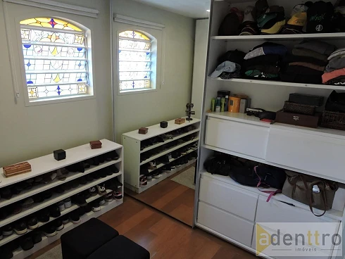 Casa 330m² 4 Quartos sendo 2 Suítes 4 Vagas Quintal e Piscina - Caxingui - Foto 30