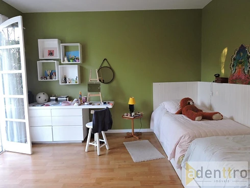 Casa 330m² 4 Quartos sendo 2 Suítes 4 Vagas Quintal e Piscina - Caxingui - Foto 34