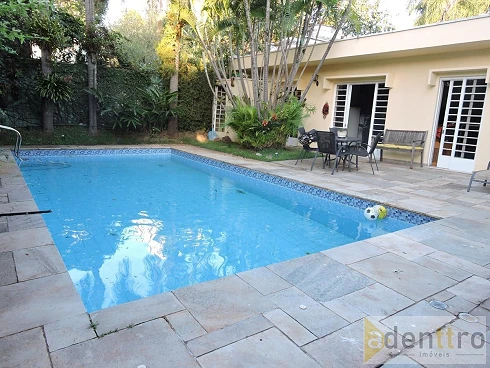 Casa 330m² 4 Quartos sendo 2 Suítes 4 Vagas Quintal e Piscina - Caxingui - Foto 48