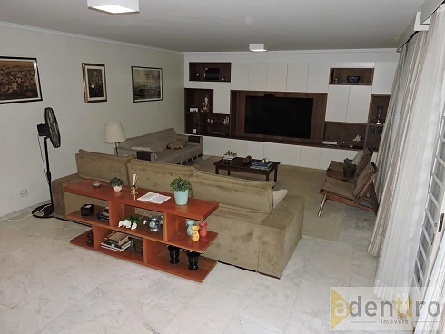 Casa 330m² 4 Quartos sendo 2 Suítes 4 Vagas Quintal e Piscina - Caxingui - Foto 7