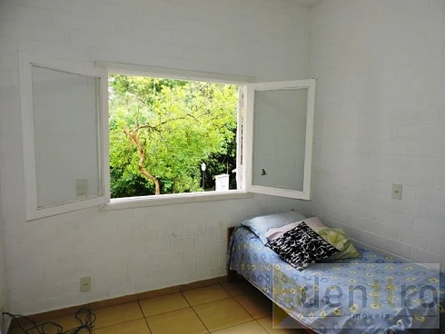 Casa em Condomínio para Venda em Embu das Artes / SP no Bairro Jardim Indaiá - Foto 18
