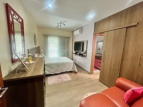 Sobrado Geminado 3 Quartos com 3 Suítes e 150m² - Embaré - Foto 11