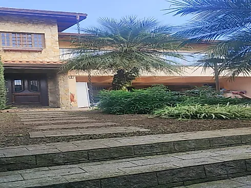 Casa 5 Quartos com 1 Suíte - 350m² - Ribeirão Pires