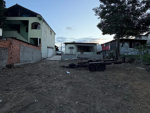 Terreno em Laranjeiras, Serra