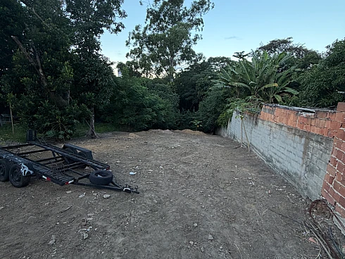 Terreno em Laranjeiras, Serra