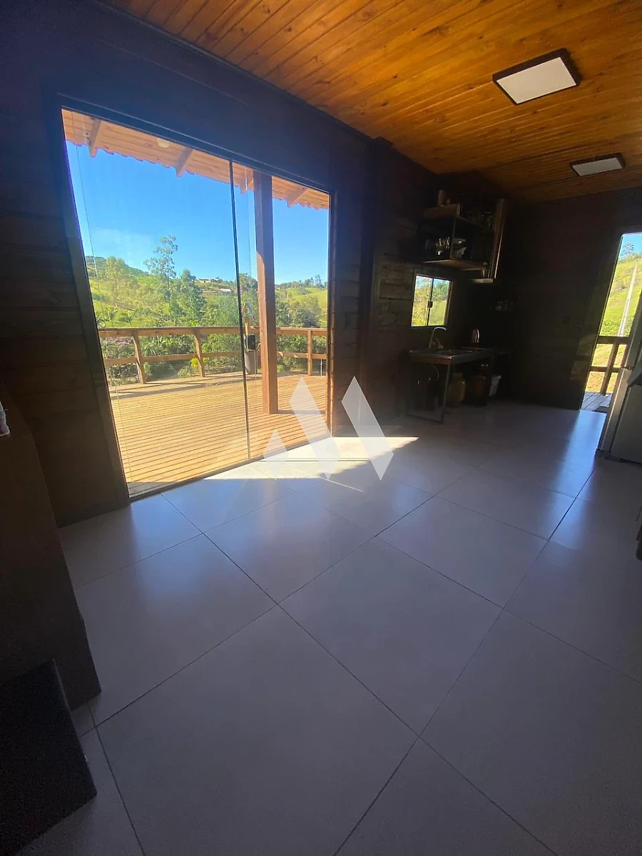 Sítio em Pagará (colônia Santa Luzia), Santo Amaro da Imperatriz. 1 quartos, 60m². Imagem 6 de 19