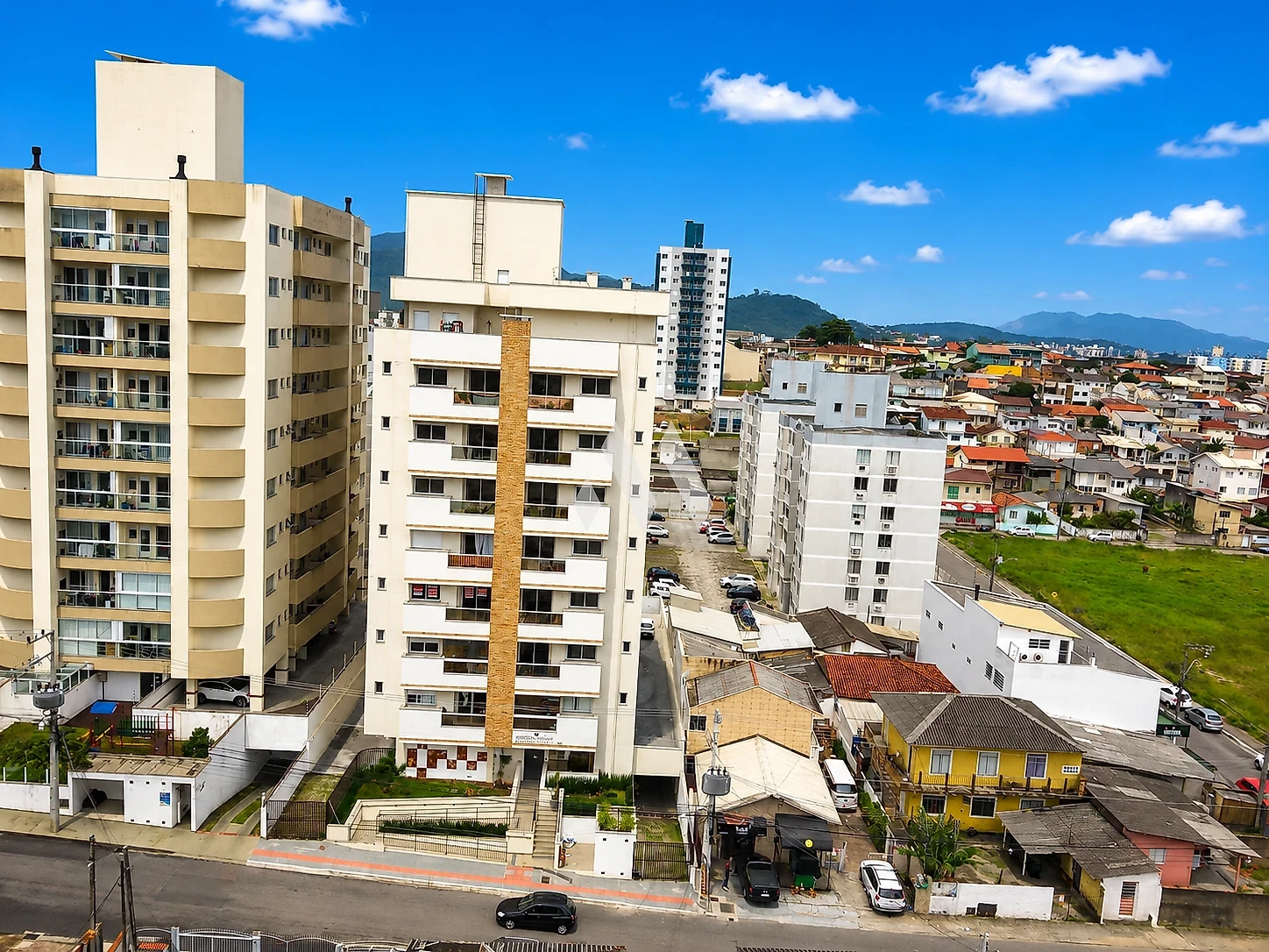 Apartamento em Ipiranga, São José. 2 quartos, 68m². Imagem 2 de 24