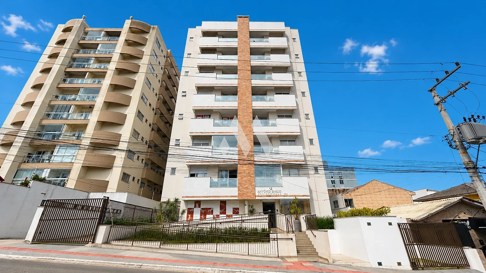 Apartamento em Ipiranga, São José. 2 quartos, 68m². Imagem 1 de 24