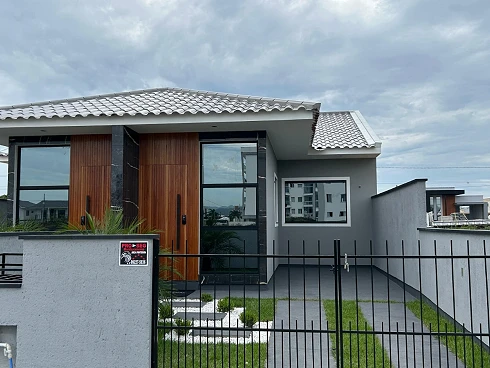 Casa geminada em Barra do Aririú, Palhoça