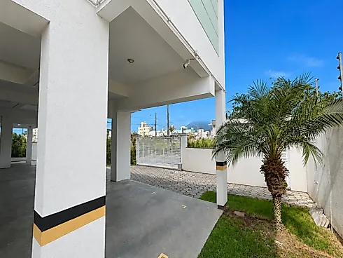 Apartamento em Aririú, Palhoça