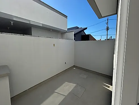 Sobrado geminado em Bela Vista, Palhoça