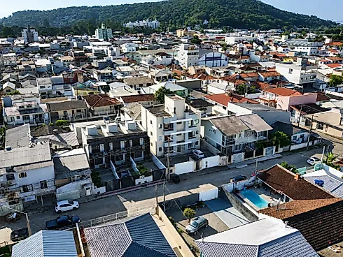 Apartamento em Ponte do Imaruim, Palhoça