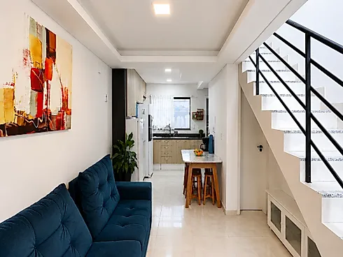 Sobrado geminado em Forquilhas, São José