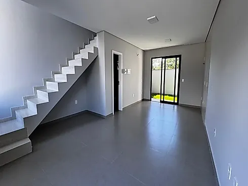 Sobrado 2 Quartos sendo 2 Suítes - Novo Horizonte - Sobrado geminado em Forquilhas Leste, São José - Foto 4