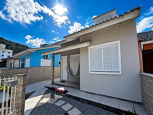 Casa 2 Quartos 1 Suíte - São Sebastião - Casa em São Sebastião, Palhoça - Foto 3
