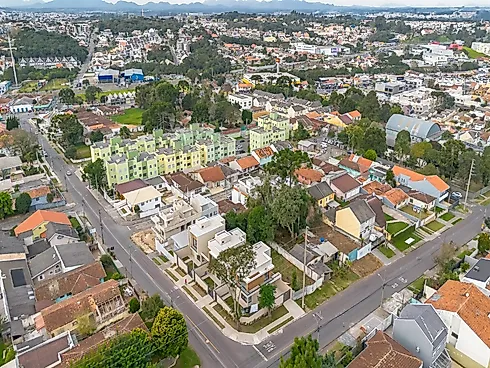 # Concept Villa São Paulo | Exclusividade, Sofisticação e Alto Padrão em Curitiba  Descubra o Privilégio de Morar em um Empreendimento Exclu - Foto 26