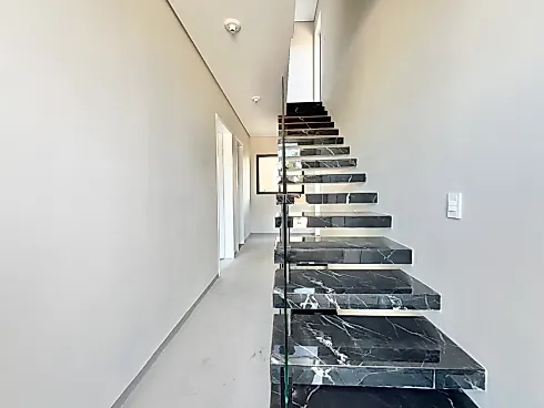 Sobrado à Venda no Santa Cândida | 3 Quartos, Suíte Terraço e Jardim| 136 m² - Casa em Tingui, Curitiba - Foto 5