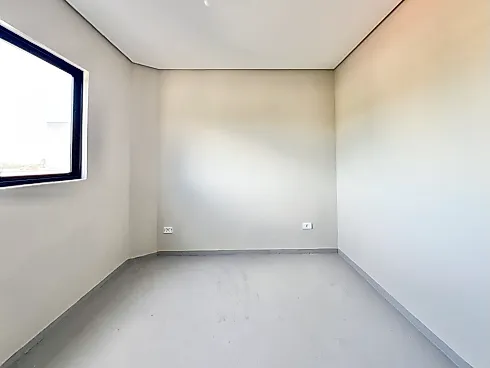 Thumbnail 24