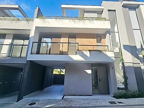 Casa em Campo Comprido, Curitiba