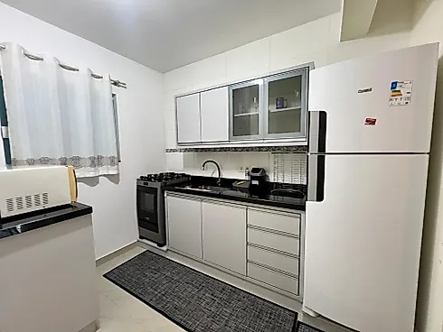 Apartamento à Venda em Caiobá – Matinhos | 2 Quartos, 2 Vagas, Sacada com Churrasqueira e Próximo ao Mar - Foto 9