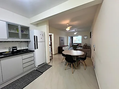 Apartamento à Venda em Caiobá – Matinhos | 2 Quartos, 2 Vagas, Sacada com Churrasqueira e Próximo ao Mar - Foto 10