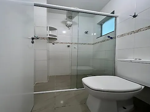Apartamento à Venda em Caiobá – Matinhos | 2 Quartos, 2 Vagas, Sacada com Churrasqueira e Próximo ao Mar - Foto 7