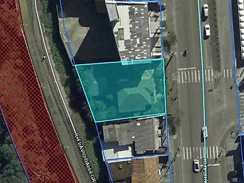 Terreno Estratégico em Frente ao Terminal do Barreirinha | 594m² | Alto Potencial Comercial. - Terreno em São Lourenço, Curitiba - Foto 1