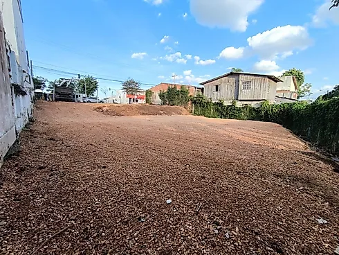 Terreno Estratégico em Frente ao Terminal do Barreirinha | 594m² | Alto Potencial Comercial. - Terreno em São Lourenço, Curitiba - Foto 2