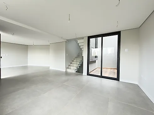 Sobrado Moderno à Venda no Mossunguê | Até 3 Suítes | Terraço Privativo | Churrasqueira | 200m² | Curitiba - Foto 7