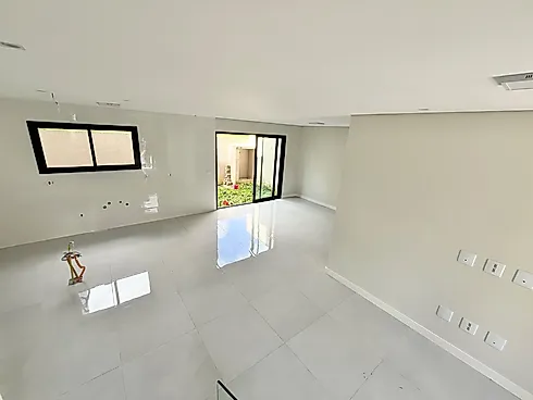 Casa em Condomínio à Venda no Umbará – Curitiba | 145 m² | 3 Quartos | 1 Suíte | Quintal | Terraço | 2 Vagas - Apartamento em Umbará, Curitiba - Foto 5