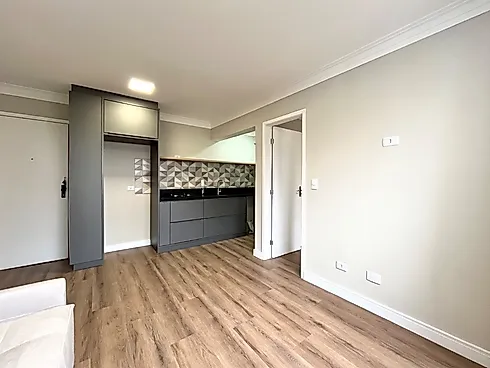 Apartamento à Venda em Curitiba com 1 Quarto, Reformado e Vaga – Vista para a Praça Oswaldo Cruz - Apartamento em Centro, Curitiba - Foto 4