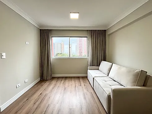Apartamento à Venda em Curitiba com 1 Quarto, Reformado e Vaga – Vista para a Praça Oswaldo Cruz - Apartamento em Centro, Curitiba - Foto 2