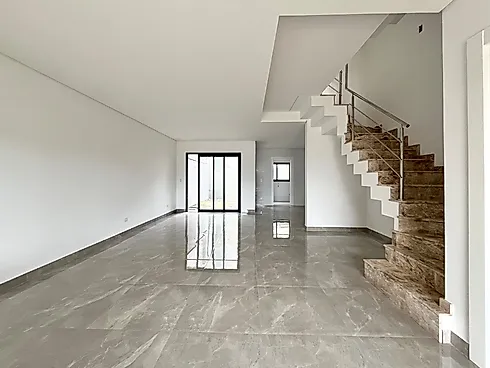 Sobrado à Venda no Portão com 3 Quartos, Suíte e Terraço com Preparação para Spa - Casa em Portão, Curitiba - Foto 5