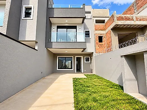 Sobrado à Venda no Portão com 3 Quartos, Suíte e Terraço com Preparação para Spa - Casa em Portão, Curitiba - Foto 2