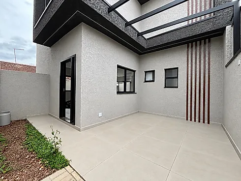 Casa à Venda no Santa Quitéria com 3 Quartos, Suíte, 130 m² e Automação Alexa - Casa em Santa Quitéria, Curitiba - Foto 2
