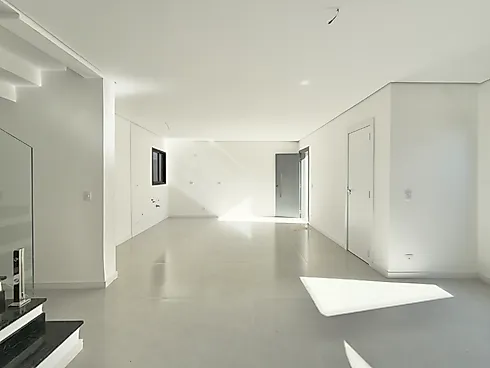 Sobrado Triplex Novo com Terraço Gourmet e Preparação para Jacuzzi à Venda no Uberaba | 3 Quartos e 2 Vagas - Casa em Uberaba, Curitiba - Foto 3