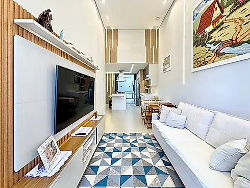 Casa Térrea de Alto Padrão no Umbará | Decorada, Automatizada, Pé-Direito Duplo e 3 Quartos (1 Suíte) - Casa em Umbará, Curitiba - Foto 5