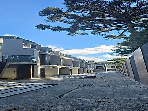 Casa 4 Quartos com 2 Suítes e 250m² - Xaxim - Foto 25